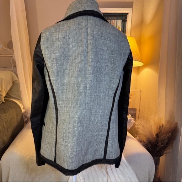 Vince Black& Gray Women's Boucle Moto jacket with leather sleeves, shawl collar. - Picture 5 of 9